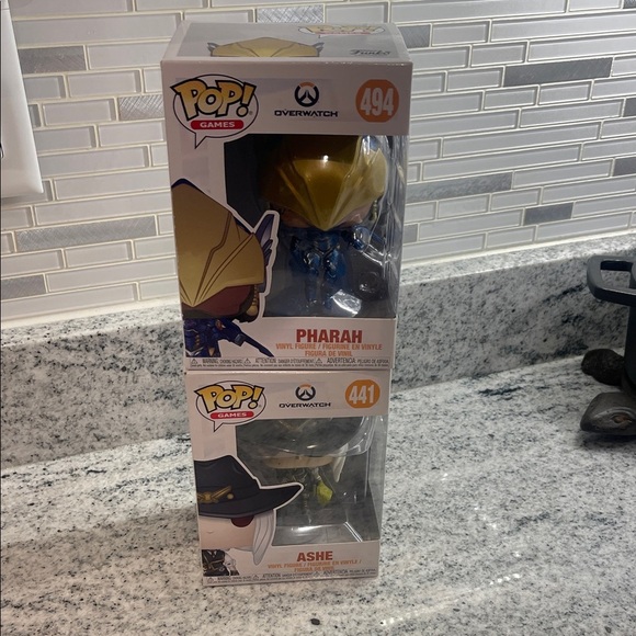 Funko Overwatch Pharah and Ashe Figures - Gold and Blue - Picture 2 of 5